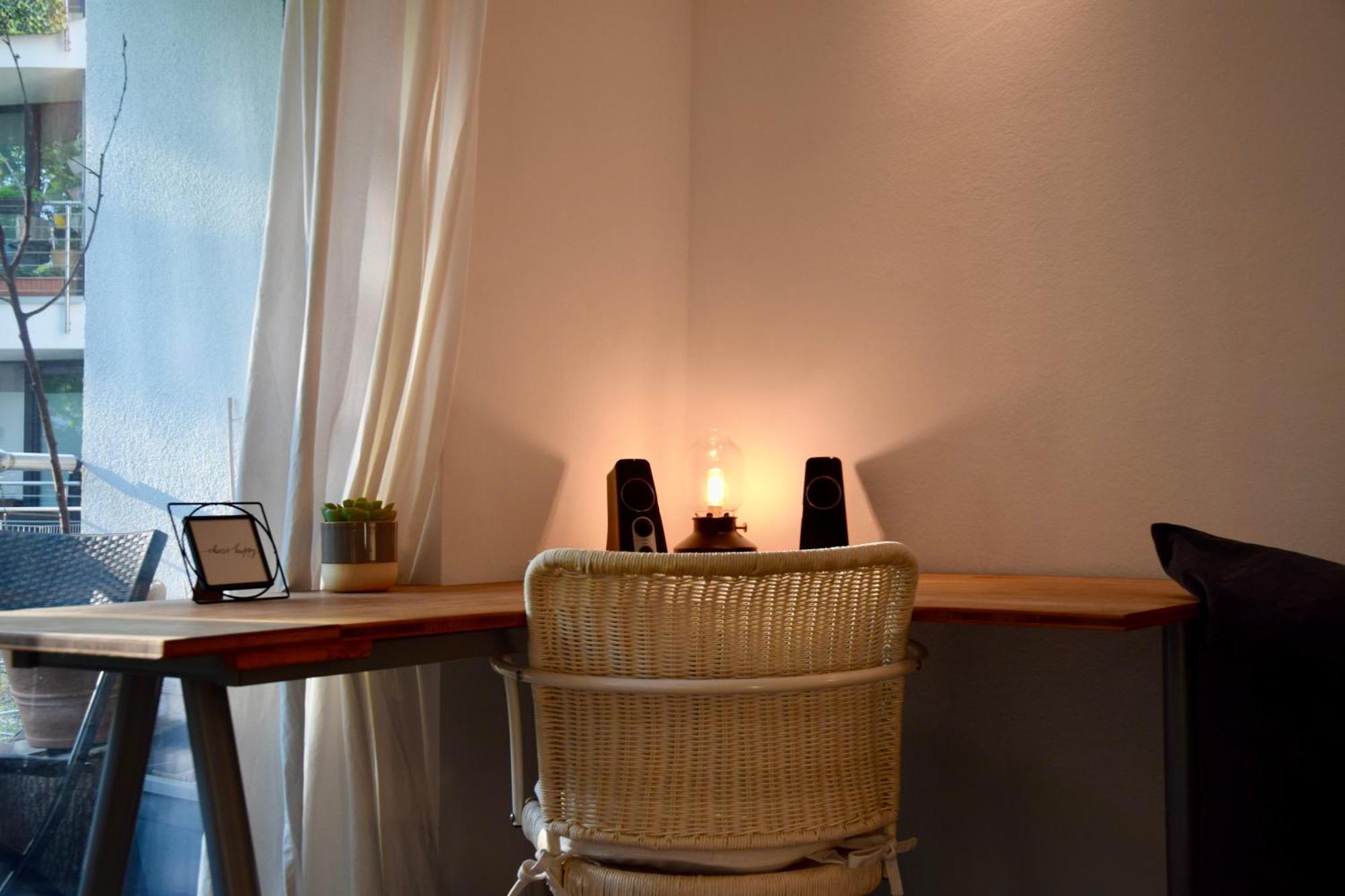 Stilvolle Wohnung Mit Balkon & Parkplatz Rostock Kültér fotó